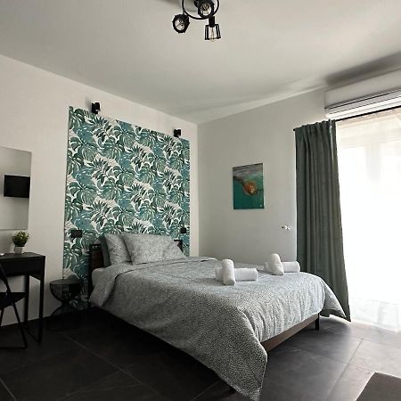 Olinad Rooms Кастельбуоно Екстер'єр фото