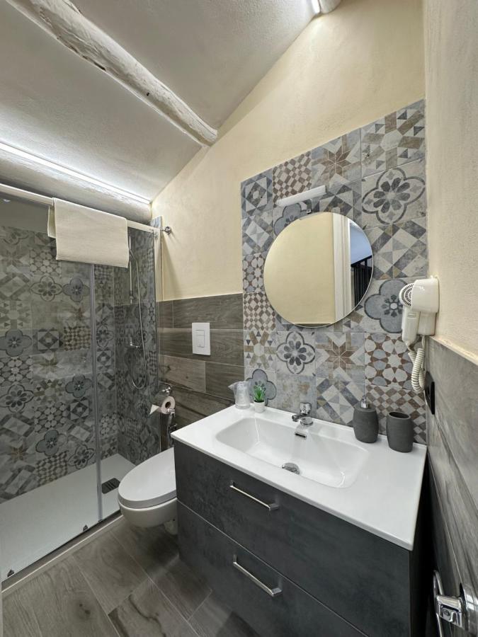 Olinad Rooms Кастельбуоно Екстер'єр фото
